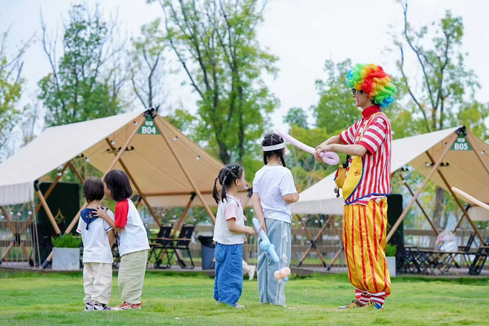 围炉煮茶走俏成都户外又“忙”起来了新葡京