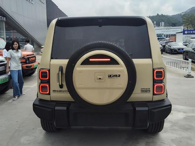 上市网传或卖20-30万还会有人买？新葡京iCAR V27将于明年3月(图7)