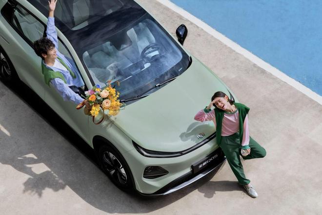 ！长安启源全新Q05指导价799万起新葡京网上赌场十万内唯一搭载激光雷达(图6)